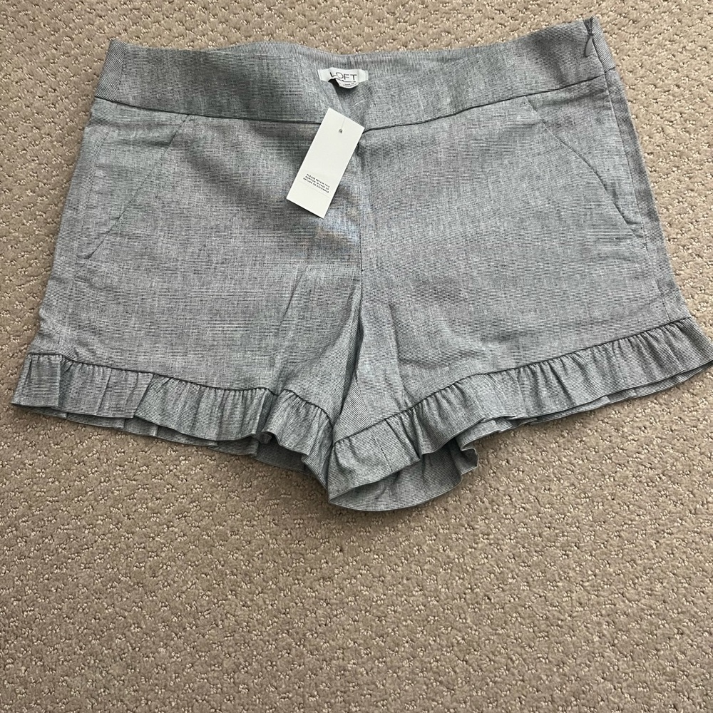 NWT loft shorts